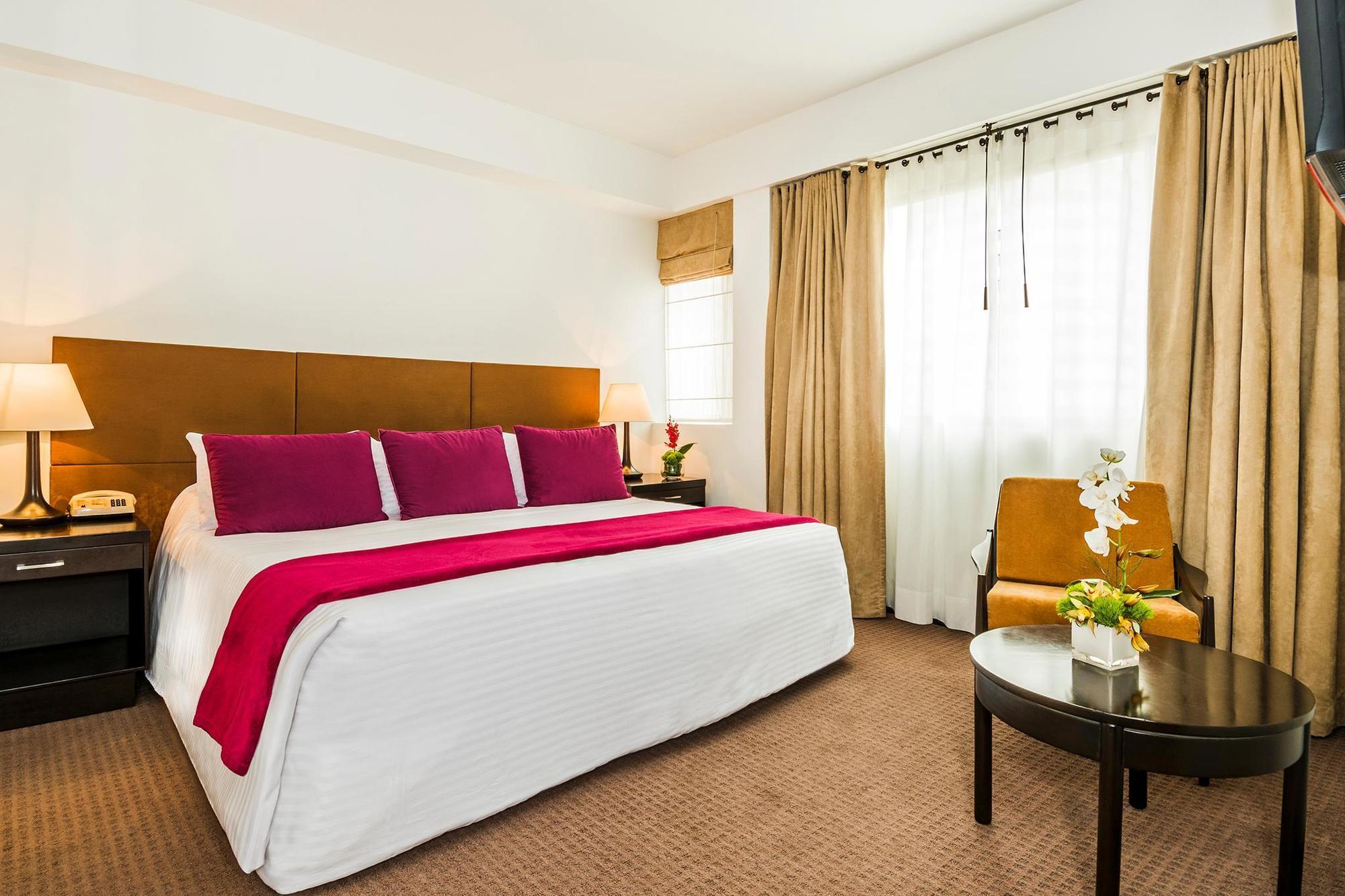 Hotel Augusta 波哥大 外观 照片